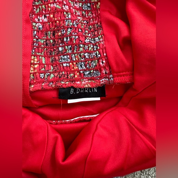 Red floral mini dress with tie straps - Picture 5 of 6